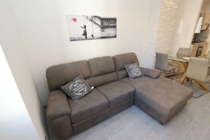 Exclusive Apt Really Downtown - Free Private Parking Included! 제노바 외부 사진