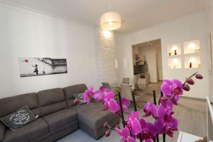 Exclusive Apt Really Downtown - Free Private Parking Included! 제노바 외부 사진